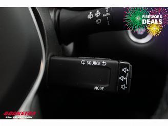 Renault Captur 1.3 mild hybrid 140 techno LED Navi Clima Cruise Camera picture 24