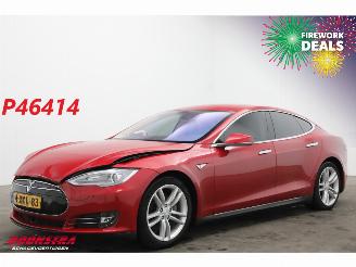 Auto incidentate Tesla Model S 85 Base Leder Cruise Camera SHZ 2014/9