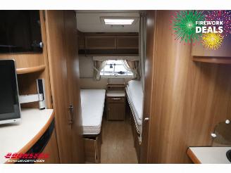 Kabe  Ametist 560 GLE Solar Mover Single Beds picture 14