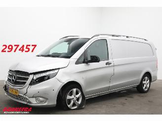 krockskadad bil bedrijf Mercedes Vito 111 CDI XL Carrier Neos 100 Kuhler LED Navi Clima Cruise Camera PDC 2017/10