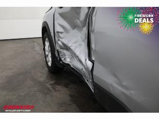 Toyota Corolla Cross 2.0 HP Hybrid Active LED ACC Navi Clima Camera LRHZ SHZ AHK picture 9