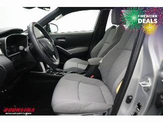 Toyota Corolla Cross 2.0 HP Hybrid Active LED ACC Navi Clima Camera LRHZ SHZ AHK picture 18