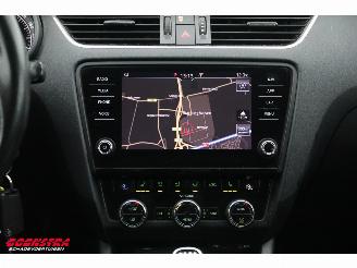 Skoda Octavia Combi 1.6 TDI Greentech Ambition Business Navi Clima Cruise SHZ PDC picture 19