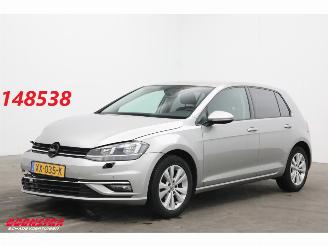 damaged passenger cars Volkswagen Golf 1.0 TSI DSG Comfortline ACC Clima SHZ PDC. 2019/4