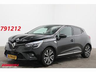 Renault Clio 1.3 TCe Initiale Paris LED 360° Leder Navi Clima SHZ PDC picture 1