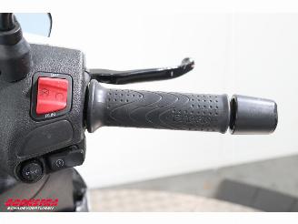 Piaggio Beverly 350 Beverly 350 Sport ABS LED picture 17