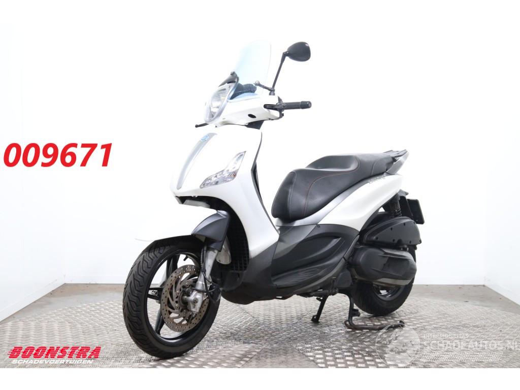 Piaggio Beverly 350 Beverly 350 Sport ABS LED