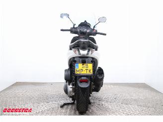 Piaggio Beverly 350 Beverly 350 Sport ABS LED picture 8
