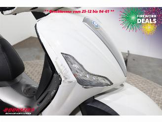 Piaggio Beverly 350 Beverly 350 Sport ABS LED picture 11