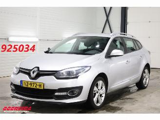 skadebil auto Renault Mégane Grandtour Estate 1.5 dCi Paris Navi Clima Cruise SHZ PDC AHK 2014/6