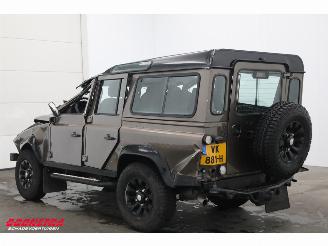 Landrover Defender 2.4 TD HT 110" E 4WD 6-Pers Leder Airco AHK picture 4