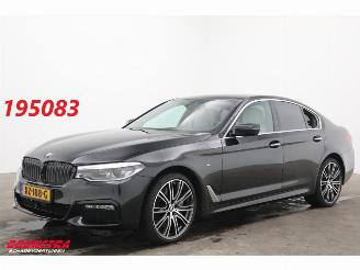 Unfallwagen BMW 5-serie 540i xDrive M-Sport ACC 360° HUD Memory H/K LRHZ AHK 2018/3