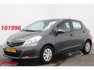 Unfallwagen Toyota Yaris 1.0 VVT-i Now Airco 150.747 km! 2014/2