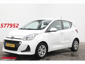 Unfallwagen Hyundai I-10 1.0i Comfort Navi Airco Cruise PDC 56.847 km! 2019/12