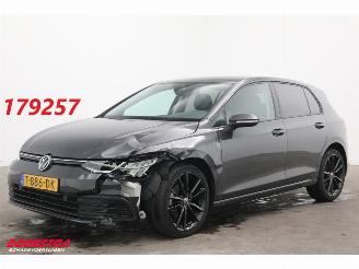 Unfallwagen Volkswagen Golf 1.0 eTSI DSG Life Business LED ACC Virtual Camera LRHZ SHZ 2023/5