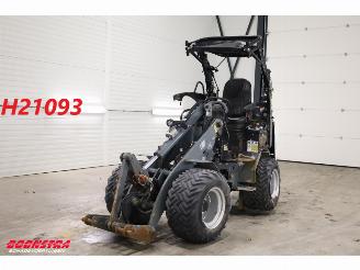  Giant  G2300 Xtra Wiellader BY 2021 1.500 Uur 