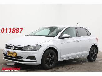 krockskadad bil auto Volkswagen Polo 1.0 TSI Comfortline Navi Airco Cruise PDC 2018/10