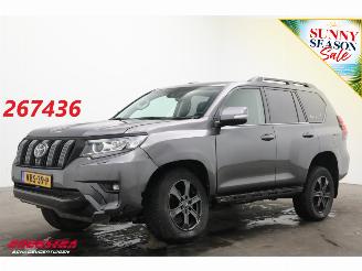 Schade bestelwagen Toyota Landcruiser 2.8 D-4D-F Challenger Blind Van Leder Navi Cruise Camera SHZ Ventilatie AHK 2022/9