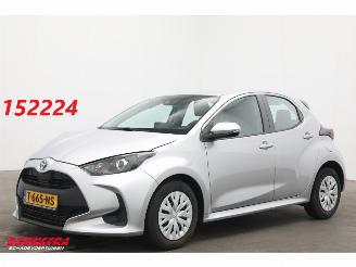Unfallwagen Toyota Yaris 1.5 Hybrid Active ACC Clima Camera 2023/7