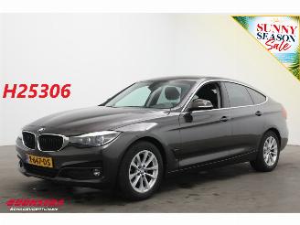 Damaged car BMW 3-serie GT 318d AUT Clima Cruise Camera SHZ PDC 97.001 km! 2018/9