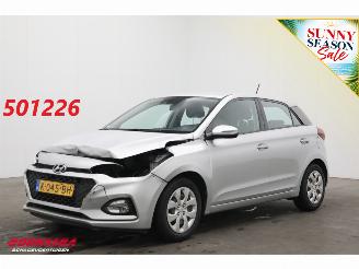 skadebil auto Hyundai I-20 1.0 T-GDI Comfort Cruise SHZ LrHZ Airco Camera PDC Bluetooth 2018/12