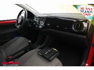 Volkswagen Up! 1.0 move up! 5-drs BlueMotion Airco picture 5