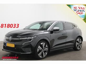 Vaurioauto  passenger cars Renault Mégane E-Tech E-Tech EV60 Optimum Charge Iconic LED ACC Apple/Android Massage Camera SHZ 2022/12