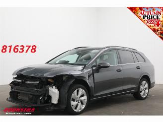 krockskadad bil auto Volkswagen Golf Variant 1.5 eTSI DSG Style ACC Navi Virtual Apple/Android SHZ Camera PDC AHK Clima 2023/12