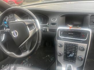 Volvo V-60 V60 I (FW/GW), Combi, 2010 / 2018 2.0 D2 16V picture 6
