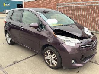 Toyota Verso S Verso S, MPV, 2010 / 2016 1.33 16V Dual VVT-I picture 2