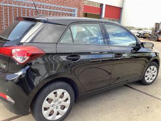 Hyundai I-20 i20 (GBB), Hatchback, 2014 / 2020 1.0 T-GDI 100 12V picture 3