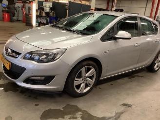 Opel Astra Astra J (PC6/PD6/PE6/PF6), Hatchback 5-drs, 2009 / 2015 1.4 Turbo 16V picture 6