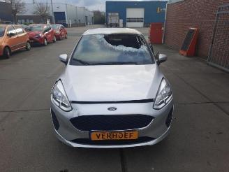 Vrakbiler auto Ford Fiesta Fiesta 7, Hatchback, 2017 1.1 Ti-VCT 12V 85 2017/10