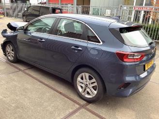 Kia Cee d Ceed (CDB5/CDBB), Hatchback 5-drs, 2018 1.0i T-GDi 12V picture 5