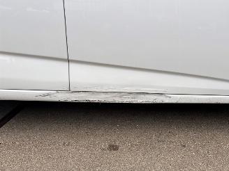 Chevrolet Aveo  picture 5