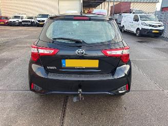 Toyota Yaris  picture 4