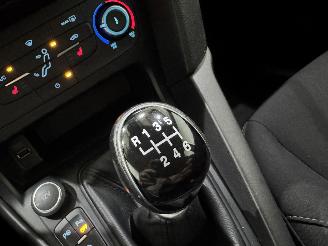 Ford Focus HB 1.0 EcoBoost Titanium Edition picture 28