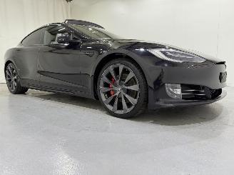 Vaurioauto  passenger cars Tesla Model S 100D P 568kW Ludicrous+ 2017/8