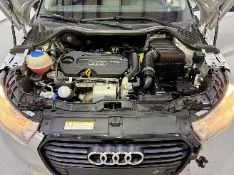 Audi A1 Sportback 1.4 TFSI S-Line picture 12