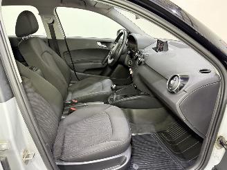 Audi A1 Sportback 1.4 TFSI S-Line picture 11