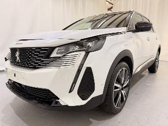 Peugeot 5008 130 Allure GT Aut8 7-seats picture 3