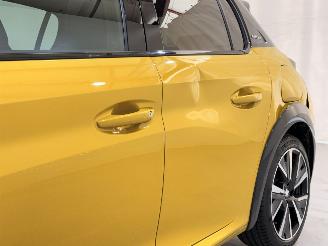 Peugeot 208 1.2 PureTech 130 GT-Line Aut. picture 31