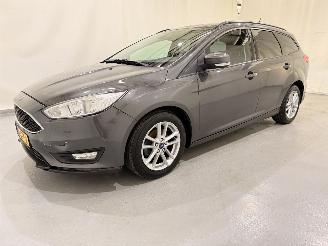 Coche accidentado Ford Focus Wagon 1.0 Ecoboost Edition 2017/7