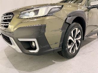 Subaru Outback 2.5i Premium AWD Aut8 picture 15