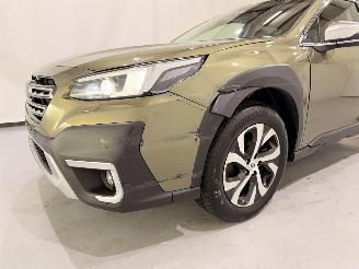 Subaru Outback 2.5i Premium AWD Aut8 picture 16