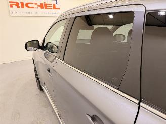 Mitsubishi Outlander 2.0 PHEV Instyle+ 4WD Aut. picture 35