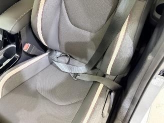 Toyota Corolla HB 1.8 HEV GR Sport picture 34