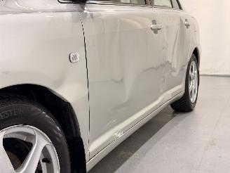 Toyota Avensis 1.8 VVT-i Linea Sol Clima NAP picture 14