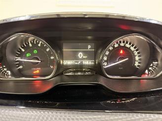 Peugeot 2008 1.2 GT-Line Automaat Navi/Clima picture 34
