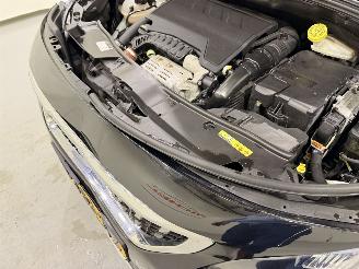 Peugeot 2008 1.2 GT-Line Automaat Navi/Clima picture 31